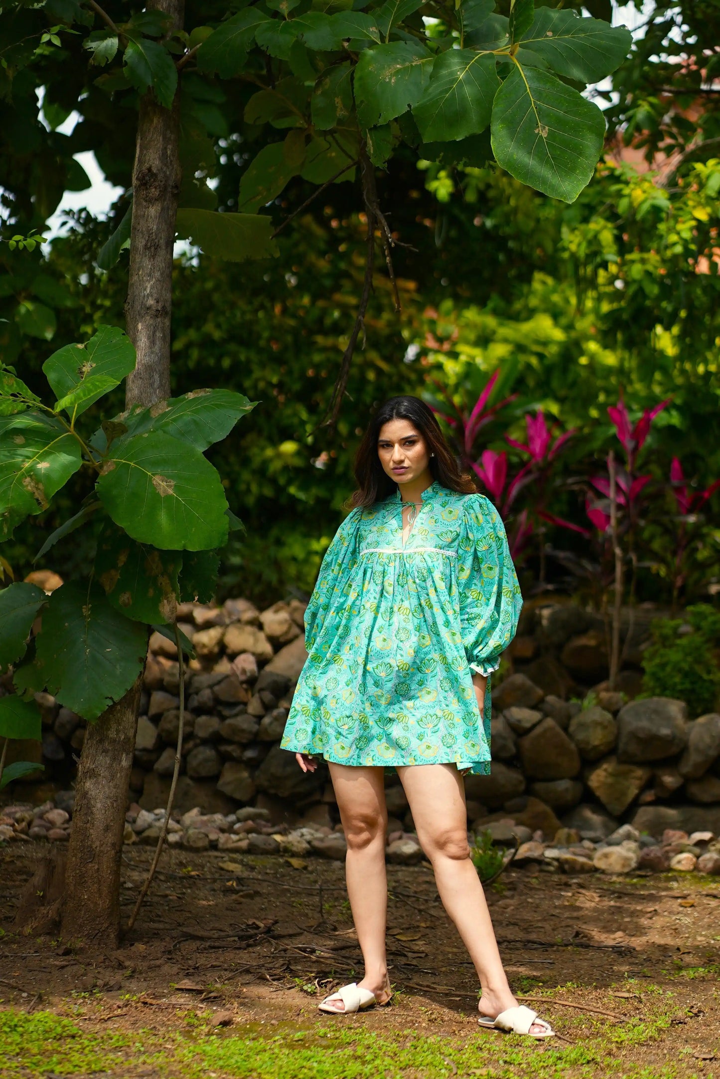 Balloon-sleeved A-line dress