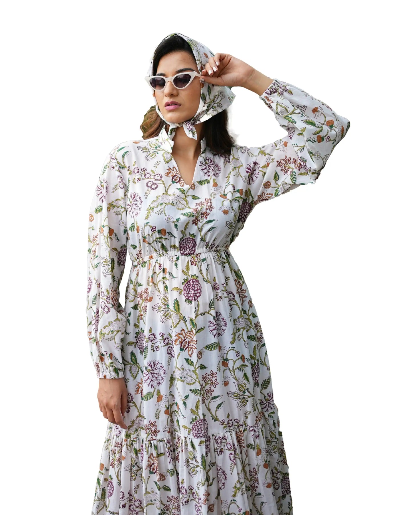 V-neck balloon sleeved long dress