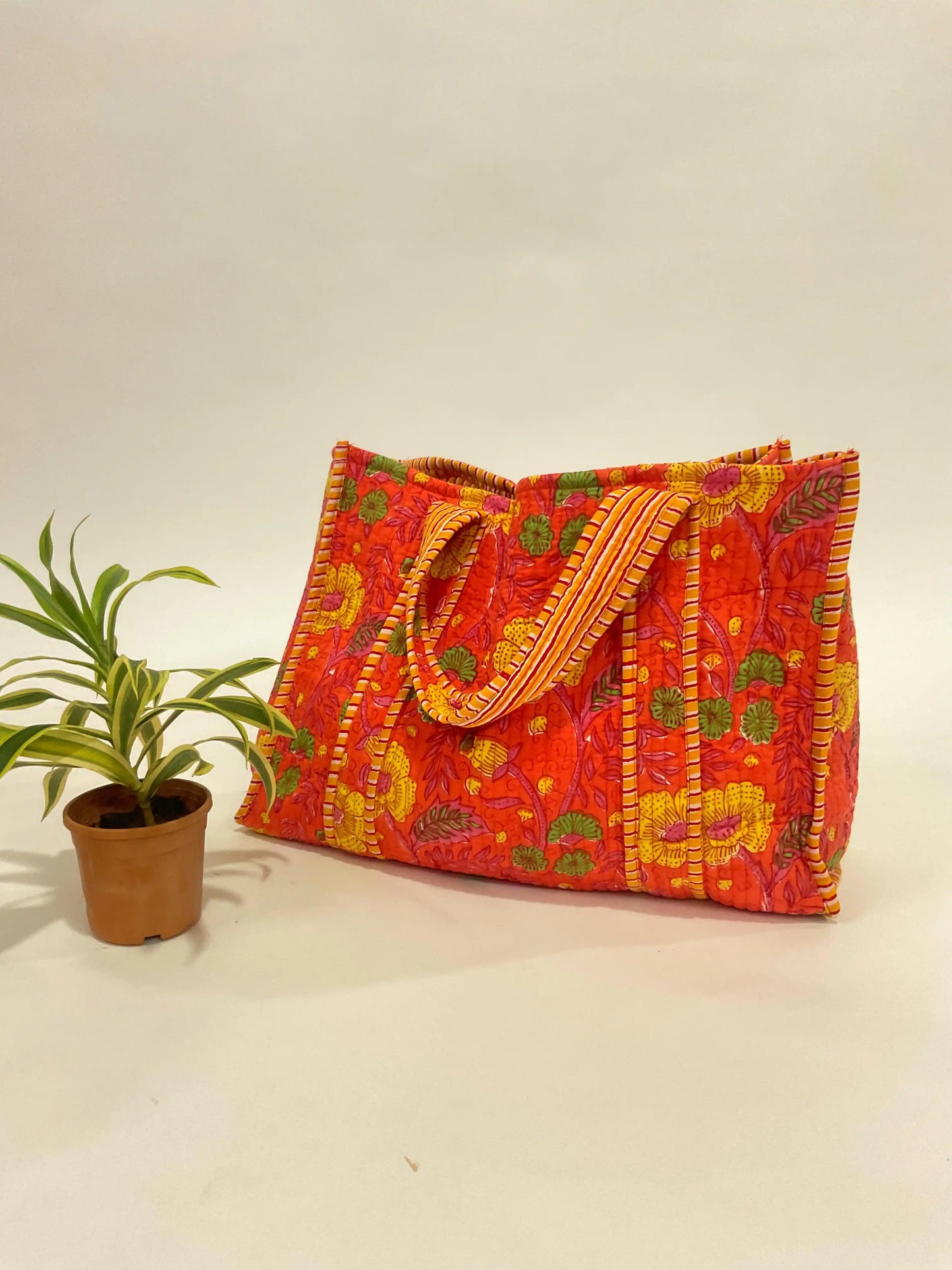 Cotton reversible printed shopper.