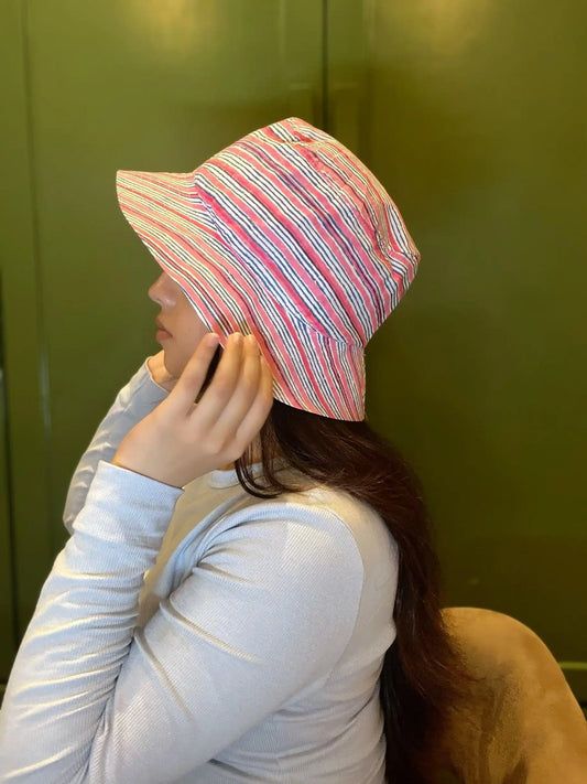 Printed cotton bucket hat.