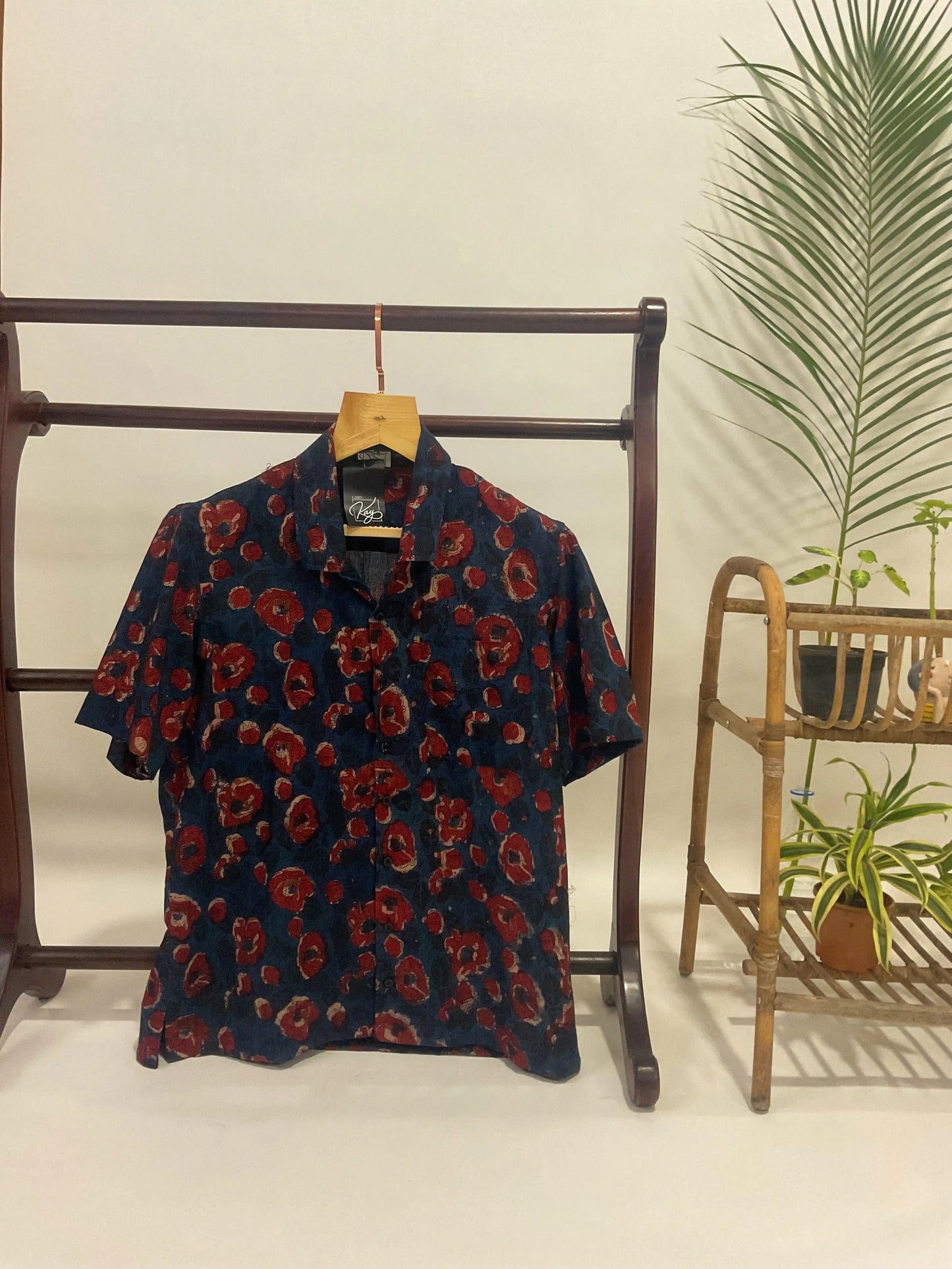 Patterned resort shirt