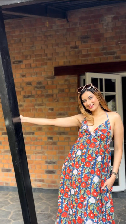 Halter neck dress with pockets